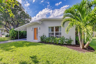 Beach Home For Sale in West Palm Beach, Florida
