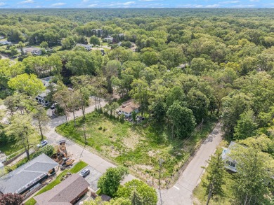 Beach Lot For Sale in New Buffalo, Michigan