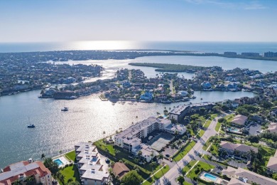 Beach Condo For Sale in Marco Island, Florida