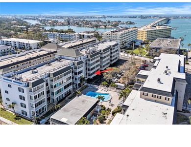 Beach Condo For Sale in Belleair Beach, Florida