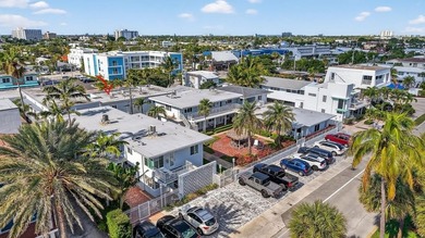 Beach Condo For Sale in Lauderdale By The Sea, Florida