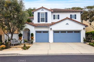 Beach Home For Sale in Huntington Beach, California