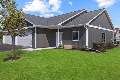 Beach Condo For Sale in Sturgeon Bay, Wisconsin