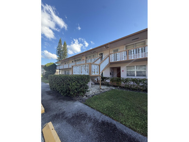 Beach Condo For Sale in West Palm Beach, Florida