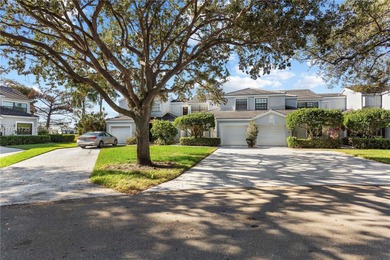 Beach Townhome/Townhouse Sale Pending in Tamarac, Florida