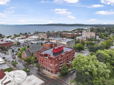 Beach Condo For Sale in Traverse City, Michigan