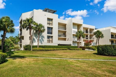 Beach Condo For Sale in Belleair Beach, Florida