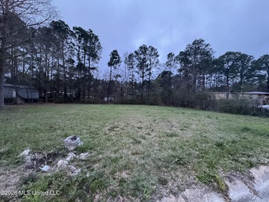 Beach Lot For Sale in Gulfport, Mississippi