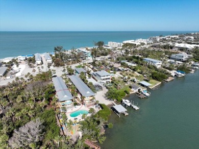 Beach Condo Sale Pending in Englewood, Florida