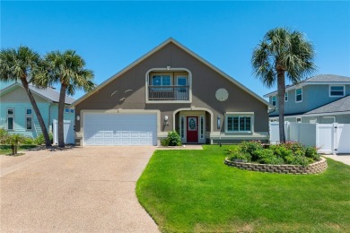 Beach Home For Sale in Rockport, Texas