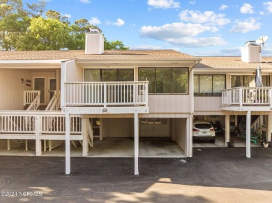 Beach Townhome/Townhouse For Sale in Carolina Beach, North Carolina