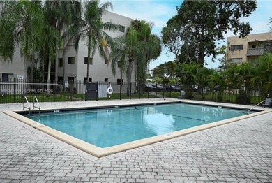 Beach Condo For Sale in Miami, Florida