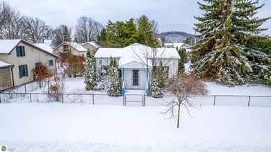 Beach Home For Sale in Frankfort, Michigan