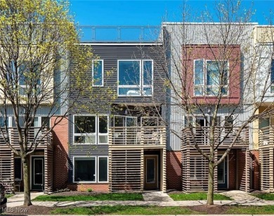 Beach Condo Sale Pending in Cleveland, Ohio