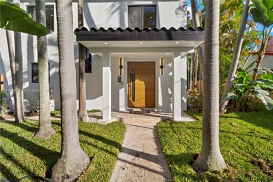 Beach Home For Sale in Miami Beach, Florida