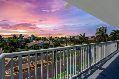 Beach Condo For Sale in North Miami Beach, Florida