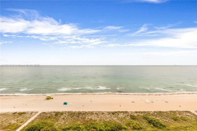 Beach Condo For Sale in Miami Beach, Florida