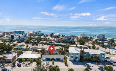 Beach Townhome/Townhouse For Sale in Englewood, Florida