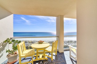 Pristine 2 Bedroom Gulf Front Condo - Beach Vacation Rentals in Pensacola Beach, Florida on Beachhouse.com