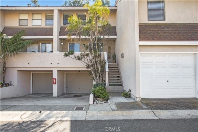 Beach Townhome/Townhouse For Sale in Costa Mesa, California