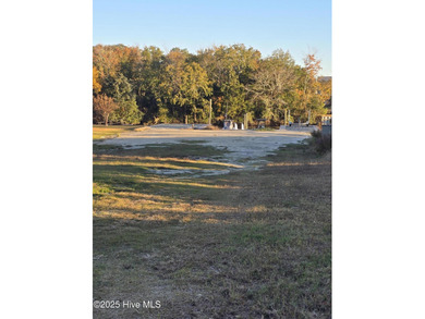 Beach Lot Active Under Contract in Hampstead, North Carolina
