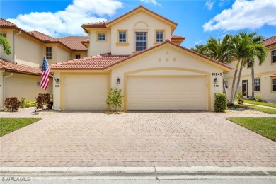 Beach Townhome/Townhouse For Sale in Fort Myers, Florida
