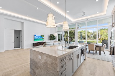 Beach Home For Sale in Palm Beach Gardens, Florida