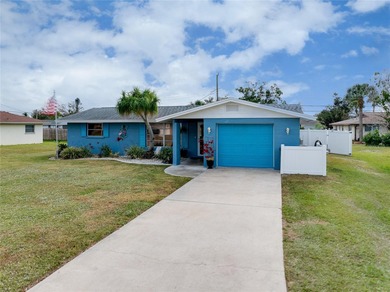 Beach Home For Sale in Venice, Florida