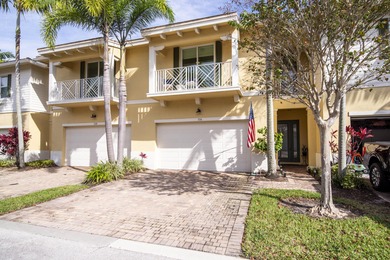 Beach Townhome/Townhouse For Sale in Palm Beach Gardens, Florida