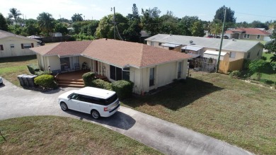 Beach Townhome/Townhouse For Sale in West Palm Beach, Florida