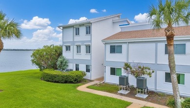 Beach Townhome/Townhouse For Sale in Clearwater Beach, Florida