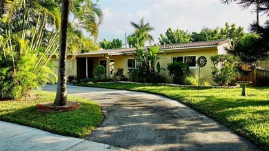 Beach Home For Sale in Pompano Beach, Florida