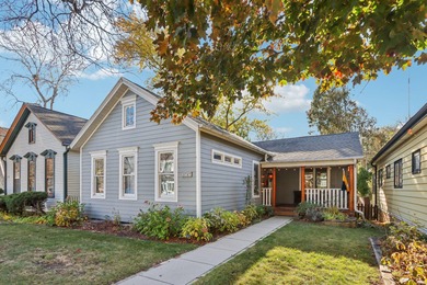 Beach Home For Sale in Milwaukee, Wisconsin