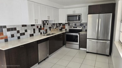 Beach Condo For Sale in Pompano Beach, Florida