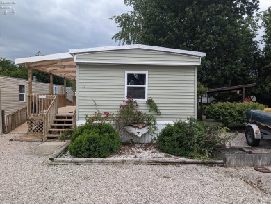 Beach Home For Sale in Port Clinton, Ohio