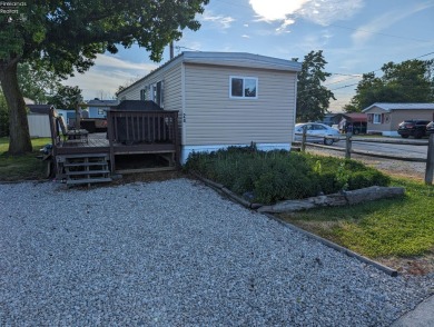 Beach Home For Sale in Port Clinton, Ohio