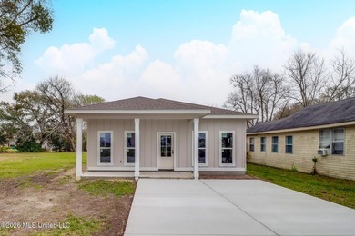 Beach Home For Sale in Gulfport, Mississippi