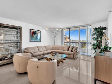 Beach Condo For Sale in Aventura, Florida