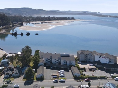 Beach Condo For Sale in Lincoln City, Oregon