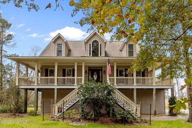 Beach Home Active Under Contract in Washington, North Carolina