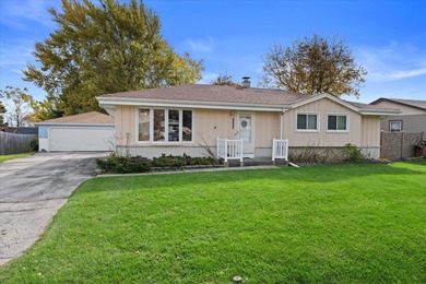 Beach Home For Sale in Racine, Wisconsin