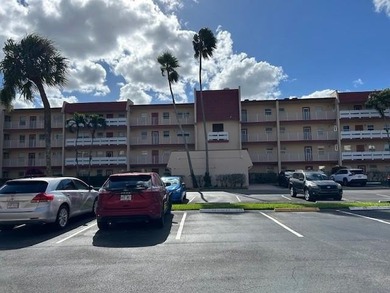Beach Condo For Sale in Margate, Florida