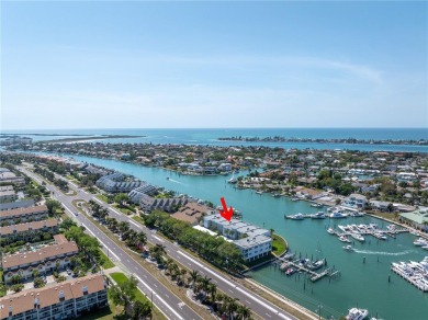 Beach Condo For Sale in St. Petersburg, Florida