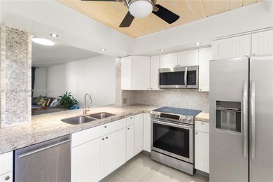 Beach Condo For Sale in Hallandale Beach, Florida