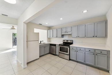 Beach Townhome/Townhouse For Sale in West Palm Beach, Florida