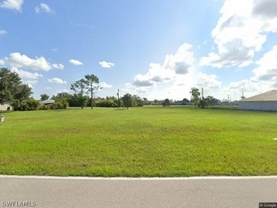 Beach Lot Sale Pending in Punta Gorda, Florida