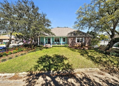Beach Home For Sale in Long Beach, Mississippi