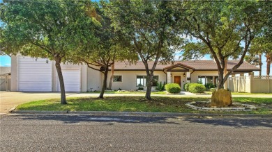 Beach Home For Sale in Portland, Texas