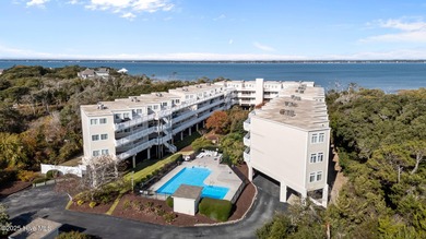 Beach Condo For Sale in Pine Knoll Shores, North Carolina