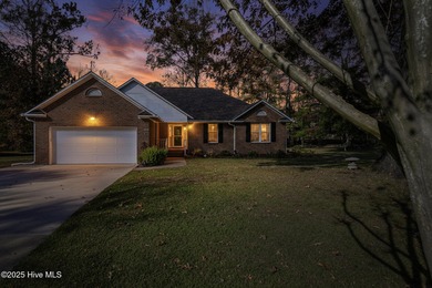 Beach Home For Sale in New Bern, North Carolina